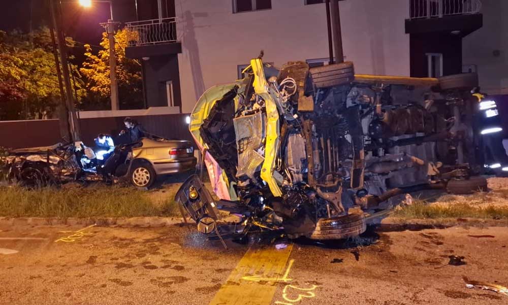 Csepeli mentőbaleset: annyira rohant az 5 hónapos csecsemőhöz az esetkocsi, hogy meg sem állt a stop táblánál, emiatt történhetett a tragédia