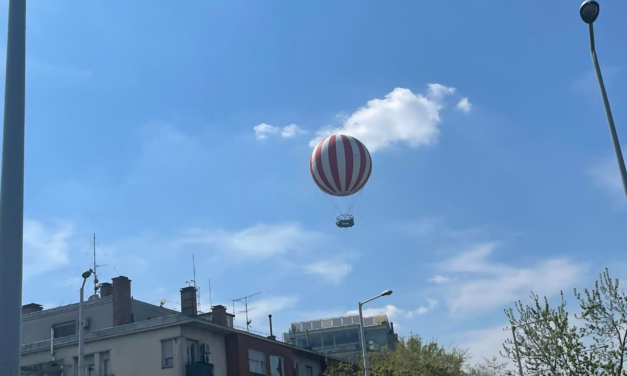 Durva árak a városligeti majálison, a légballon ugyan nagy attrakció, de az is méregdrága