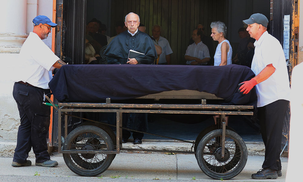 Eltemették Moldova Györgyöt, a legendás írót a Kozma utcai zsidótemetőben helyezték örök nyugalomra – nézd meg, kik voltak ott