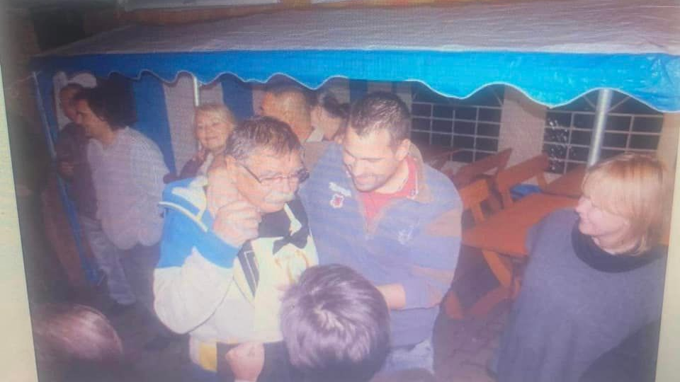 Gyászol Lékai Máté, elhunyt Oszi bácsi, a legendás balatoni keszegsütő
