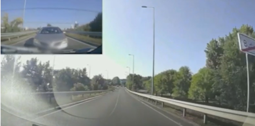 Záróvonalon előzött majd büntetőfékezett a felelőtlen sofőr Budakalászon, egy hajszálon múlott a karambol – videó