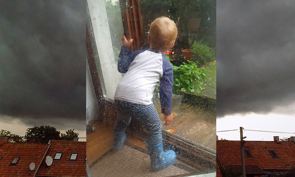 Lecsapott a vihar Budapestre és környékére: Biatorbágy és Hatvan felé nem jár a vonat, a fővárosban kavics nagyságú jég esett