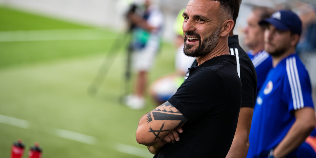 Nem ünnepelhették sokáig a Fradi elleni szenzációs sikert az iváncsai futballisták: a kapus reggel hatkor már a gyárban kezd, a győztes gól szerzője pedig horgászboltban dolgozik