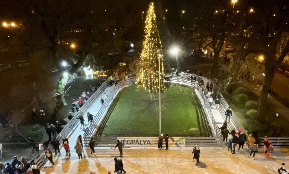 Budapestiek figyelem! Ingyenesen használható korcsolyapálya nyílt a fővárosban