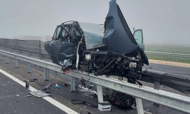 Forgalommal szemben hajtott fel az M4-es autópályára, csúnya karambol lett a vége