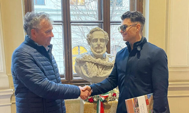 Nem elírás: Pumped Gabo a Magyar Tudományos Akadémián járt