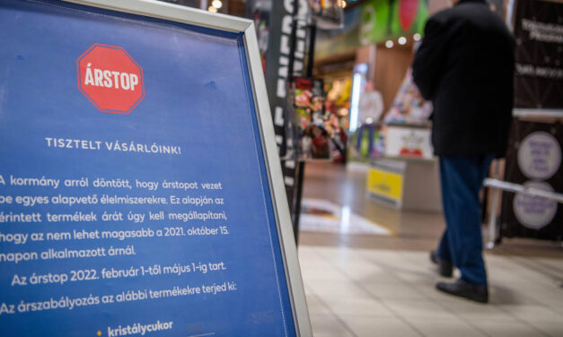 Indulhat a bespájzolás, 40 százalékos áremelkedés jöhet augusztustól egyes árstopos termékeknél