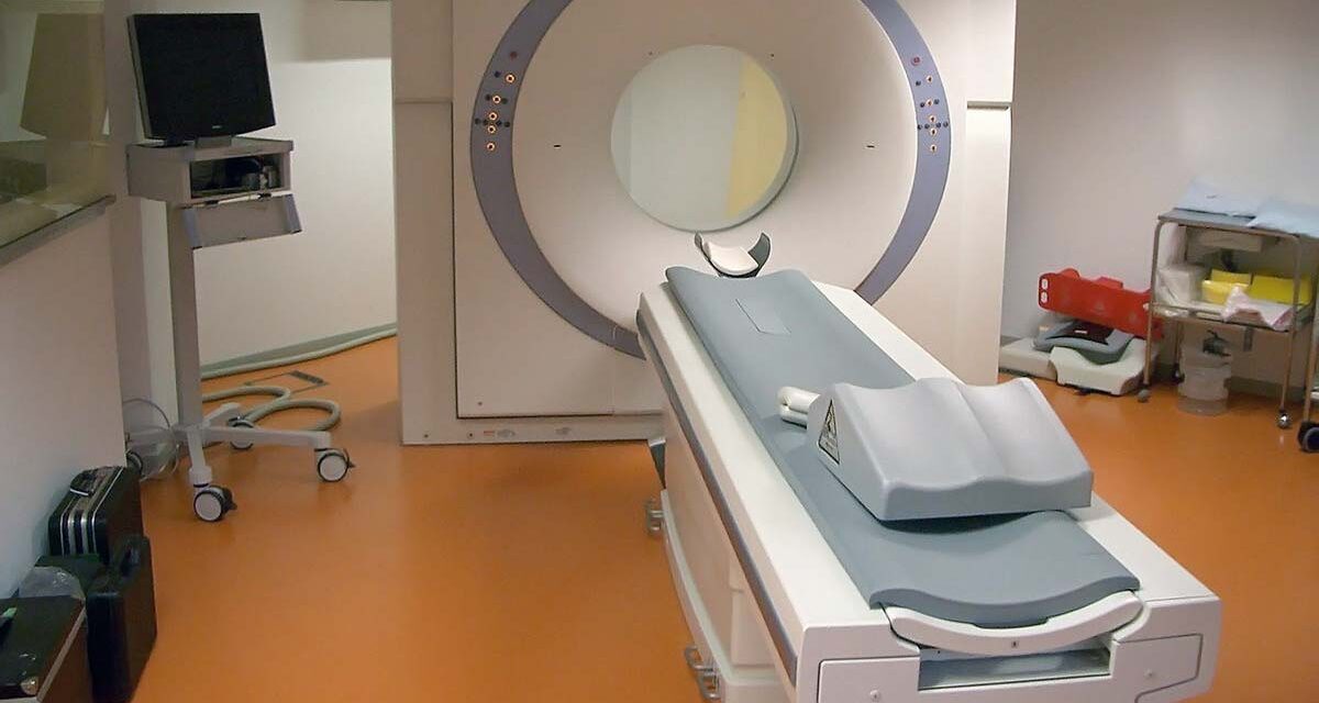 Csökkenteni akarják a várólistát – gyors és ingyenes CT-vizsgálat Ferencvárosban!