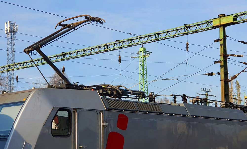 „Tudja, hogy új esélyt kapott, amivel szeretne élni” – a 16 éves Soma osztálytársát próbálta megmenteni, de halálos áramütés érte barátját a vagon tetején