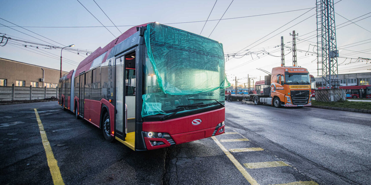 Örülhetnek a budapestiek: tíz teljesen új trolibusz érkezik a fővárosba januárban – Fotók
