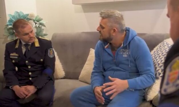 Meglátogatták a megsérült rendőröket, egyikük már a családja körében gyógyulhat – szívszaggató videó