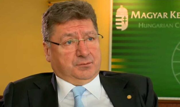Megromlott Parragh László és felesége házassága: Horváth Bianka a gyermekeivel együtt már külön él a férjétől