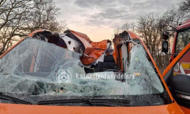 „Már csak a csoda segíthet, hogy Imre túlélje” – Megszólalt a súlyos balesetet szenvedett fiatal közútkezelő apósa, az orvosok lemondtak róla