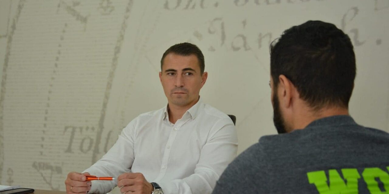 Nem adja fel a Fideszből kirakott csepeli polgármester: jövőre független jelöltként indulna a választásokon