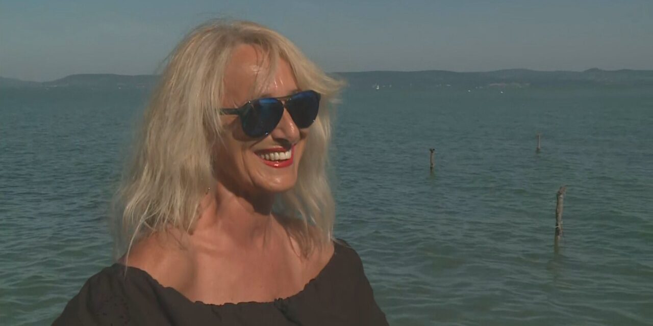  „Édesapám vétlenül, utasként szenvedett autóbalesetet,  édesanyám nem tudta feldolgozni halálát, és egy évre rá őt is elvesztettük” – Vincze Lilla drámai vallomása szülei tragikus elvesztéséről