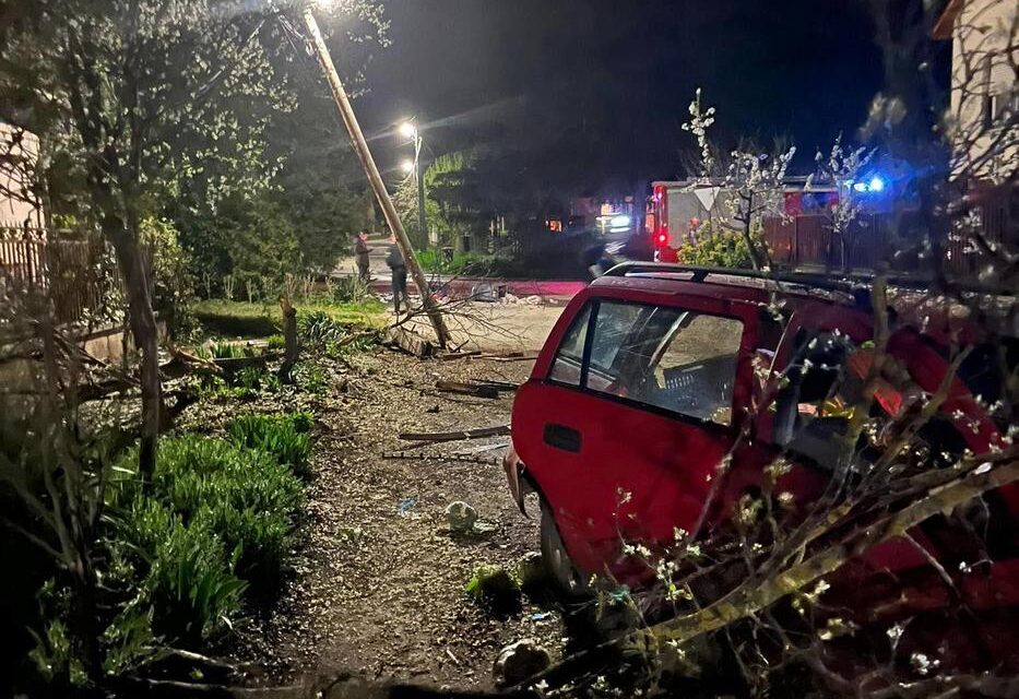 Rommá törte az autót, és még egy egész utcát az autótolvaj