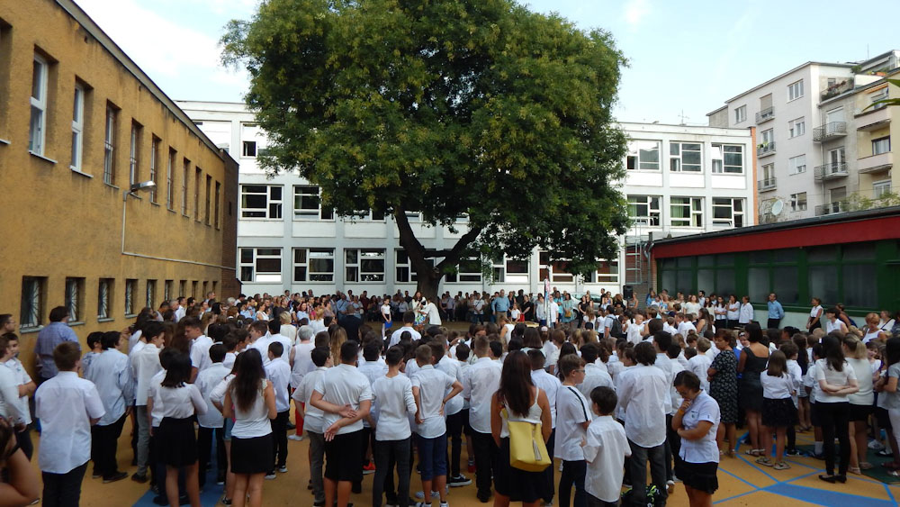 Elszabadultak az indulatok, miután kiderült, hogy a zsidó hitközség venné át egy újlipótvárosi iskola működtetését