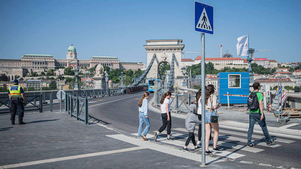 Új szavazást szeretne a Magyar Autóklub, szerintük manipulatív volt a kérdéssor, ami alapján kitiltották az autókat a Lánchídról