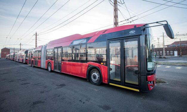Már az összes új troli Budapesten van: jelentős része már forgalomba is állt – fotók