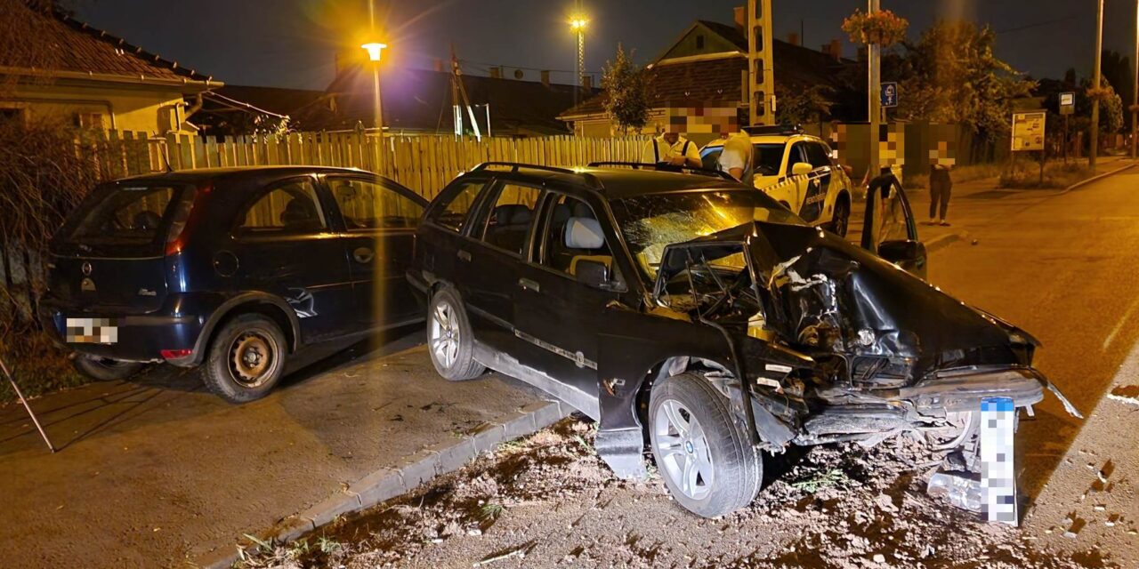 Esztelen száguldozás a 9. kerületben: összetörte BMW-jét az „aranyifjú”, majd elszaladt a baleset helyszínéről