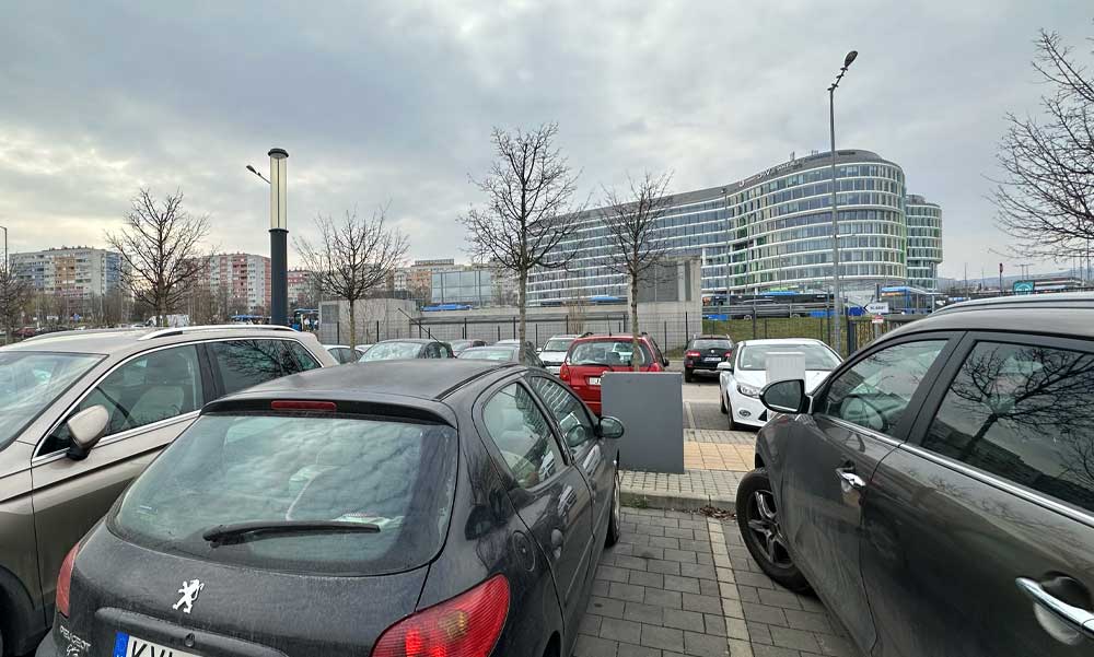Június 1-től emelkednek a fővárosi, őrzött P+R parkolók nappali várakozási díjai