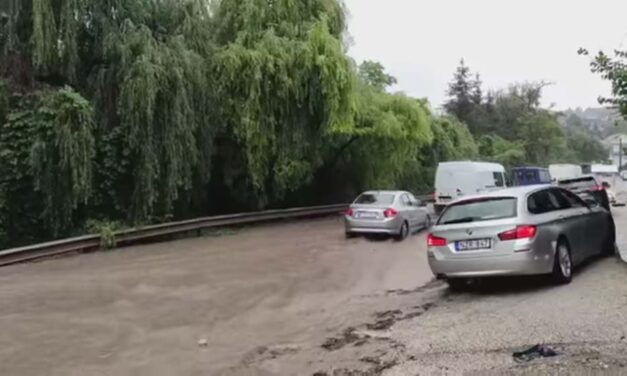 Villámárvíz Ürömön, tornádó Óbudán – Vihar csapott le az egész országra