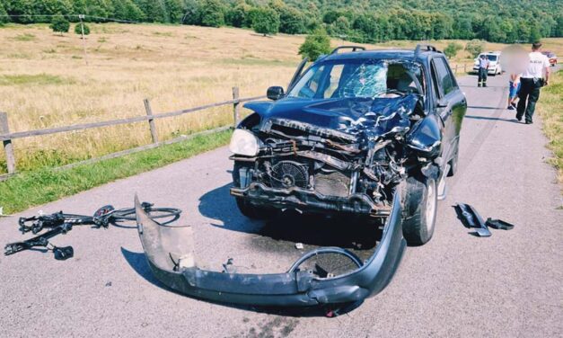 Szlovákiában két magyar kerékpárost, Romániában pedig magyar motorosokat gázoltak el