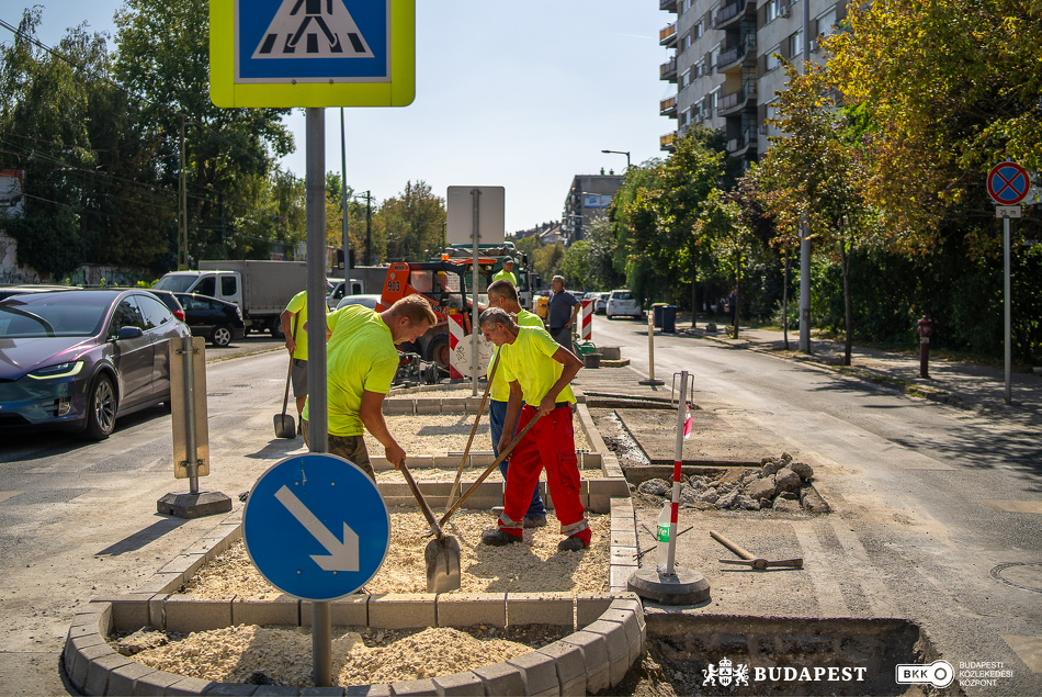 Fotók! Budapest több kerületét is feltúrták, hatalmas fejlesztésbe kezdett a BKK, erről van szó