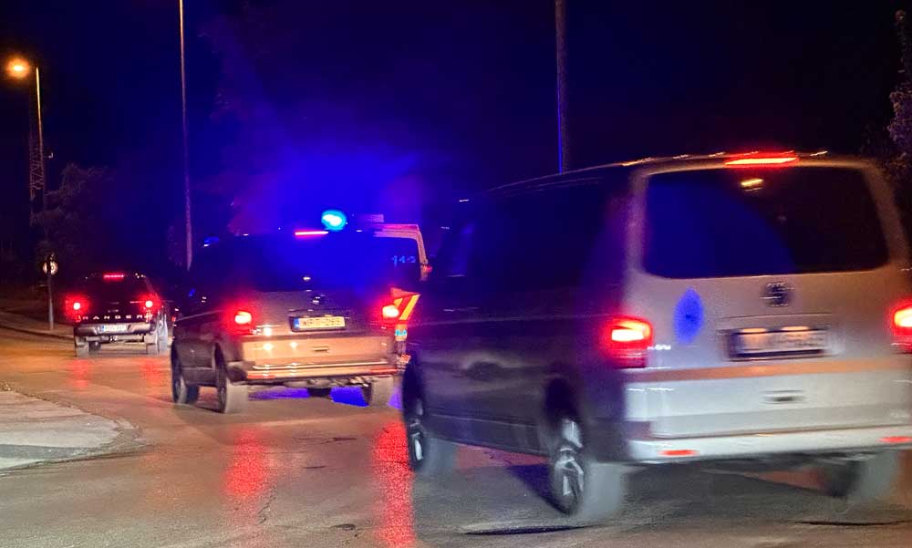 Robbantás és szirénaszó Esztergomban: Soha nem volt még ennyi rendőr és titkosügynök a városban – helyszíni beszámoló, ezt láttuk az éjszaka – FOTÓK
