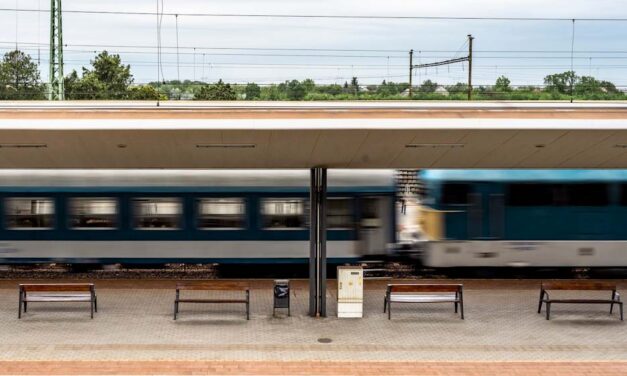 Annyit késnek a MÁV nemzetközi járatai, hogy Ausztria jövő héttől levágja a magyar vonatokat a nemzetközi hálózatról
