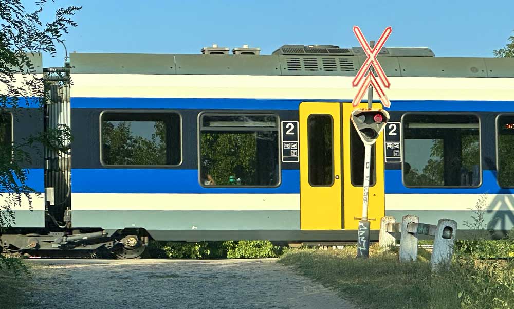 MOST ÉRKEZETT! Elgázolt egy embert a vonat Rákoshegy és Rákos között!