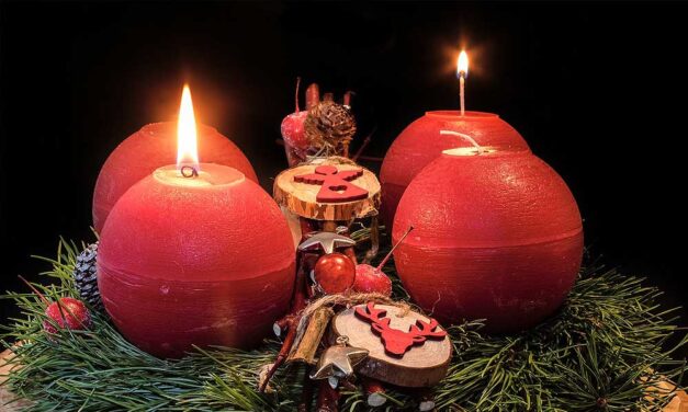 Mi kell az adventi gyertyadísz elkészítéséhez?