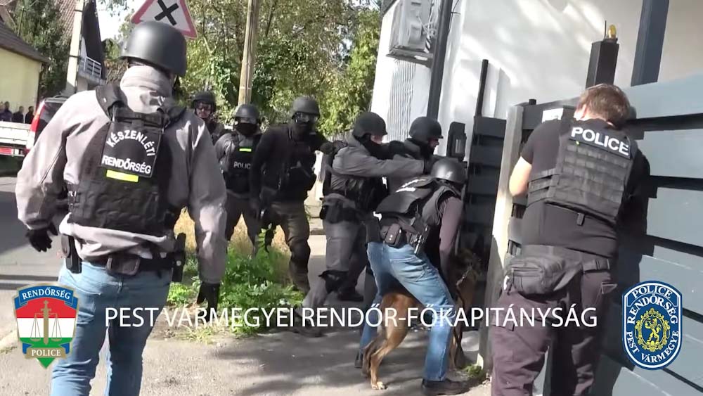 Kommandósok ütöttek rajta a fővárosi és Budapest környéki drogbandán, 640 millió forintnyi aranyrudat és villákat foglaltak le tőlük