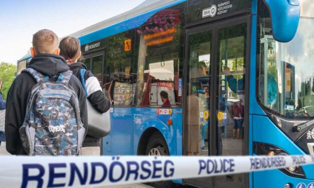 Brutálisan megvertek egy BKK-buszsofőrt a Móriczon, koponyasérülésekkel vitték kórházba