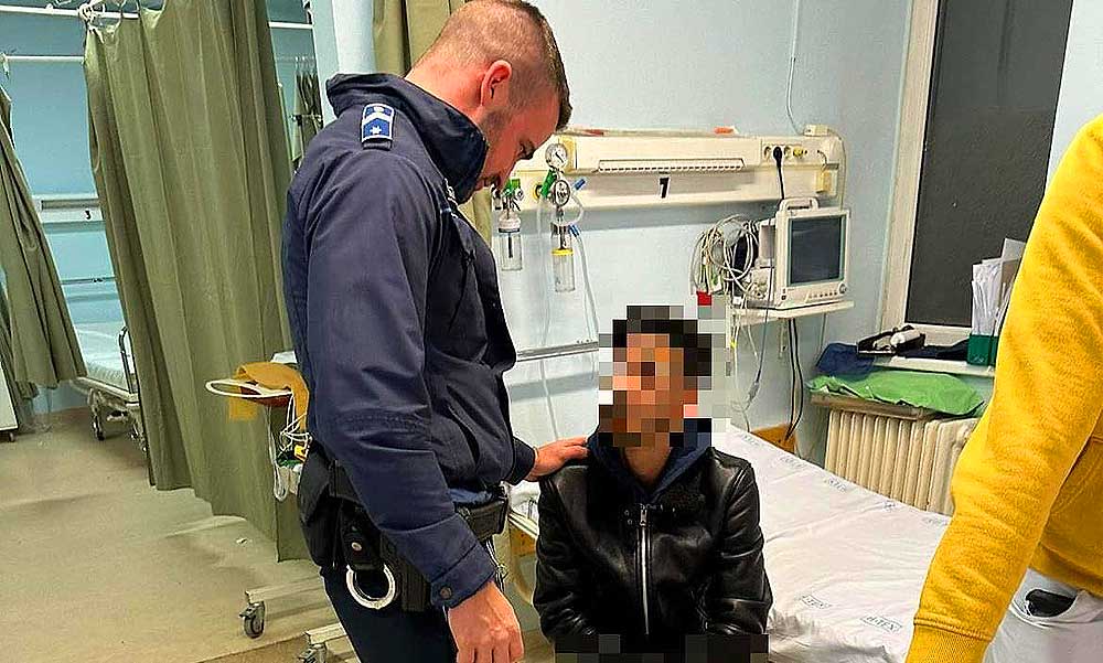 „Abban a pillanatban úgy érezte, életének semmi értelme,” – szerelmi bánata miatt a sínekre feküdt Vácon egy fiatal, életét a rendőr mentette meg