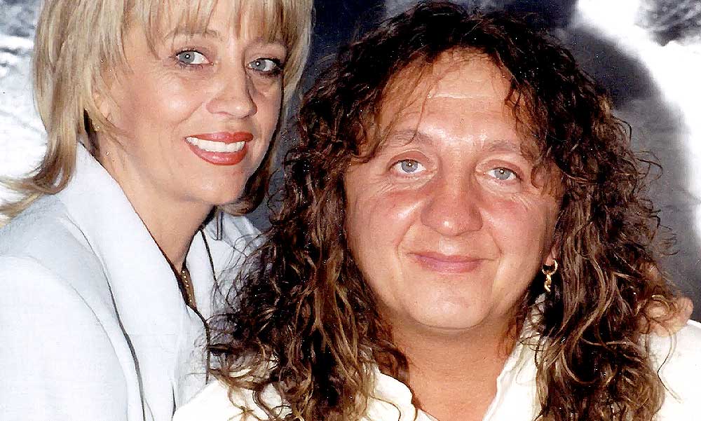 „Ez a sorozat Edit szégyene” – továbbra is áll a bál Zámbóéknél, egymást hibáztatják a családtagok a Jimmy sorozat miatt