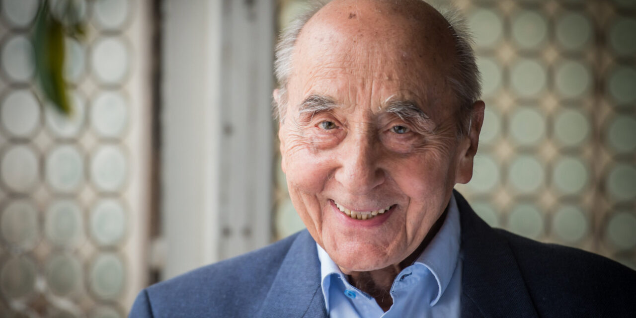 Meghalt Grétsy László, az Álljunk meg egy szóra című műsor nyelvésze