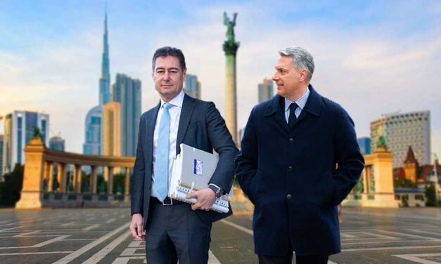 A szocialista párt zuglói polgármestere, Horváth Csaba segít a maxi-Dubaj előkészítésében Lázár János minisztériumának