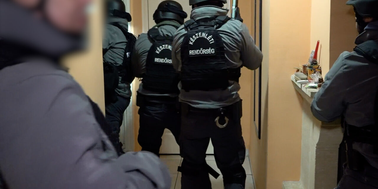 „Az én fiam mégis mit ártott nekik, amiért szabályosan kivégezték szegényt” – halálra verték, majd a sínekre dobták a fiatal férfi holttestét a kecskeméti diszkó kidobó emberei