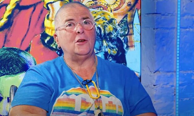 „Én Anyával és Györgyivel alkottam egy szűk családot” – megszólalt Lang Györgyi eltitkolt gyereke, Sárit születése óta nevelte az énekesnő