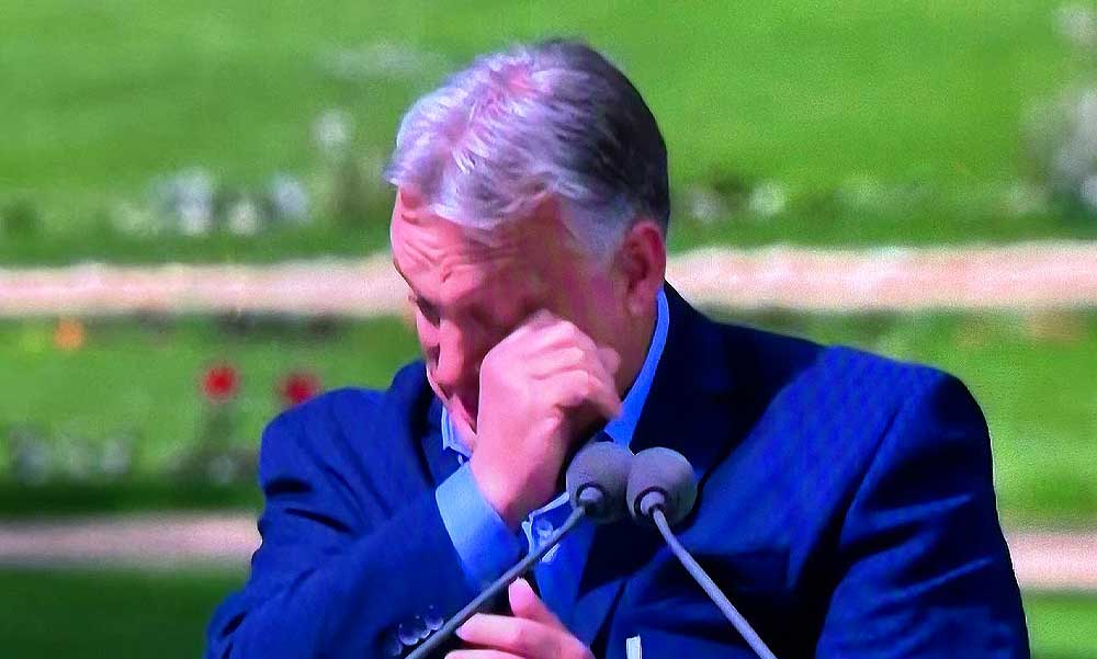 Békemenet: annyira örült a tömeg Orbán Viktornak, hogy a miniszterelnök megkönnyezte támogatói lelkesedését