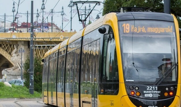 BKK: a megállóban várakozva is követhetjük majd a magyar válogatott eredményeit az Eb-n