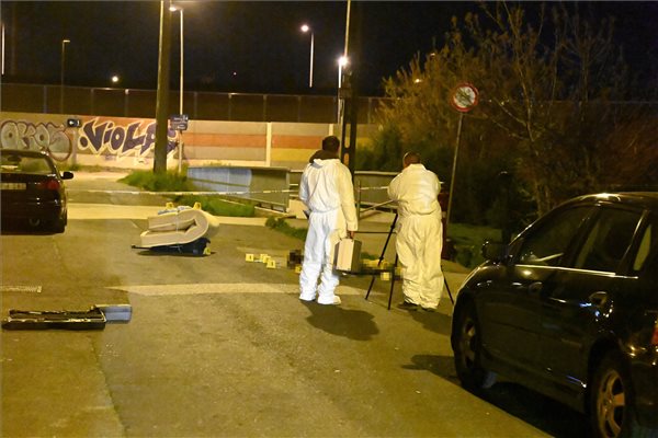 Agyonütött egy hajléktalant a lomizós férfi Budafokon, majd a közeli parkba lefeküdt aludni