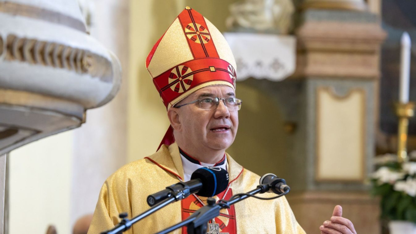 Botrány a váci katolikusoknál: nemi visszaélés gyanúja miatt indított vizsgálatot egy pappal szemben a püspök