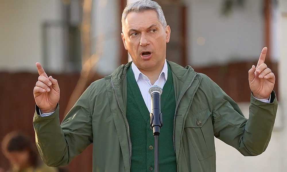 Lázár János kimondta Pátyon: Azért nem kezdik el a Budakeszi út felújítását, mert elbukná a Fidesz a választást
