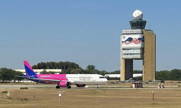 Kritikus helyzet Ferihegyen – fél órán belül két mentőt kellett hívni a repülőtérre, újraélesztésre volt szükség