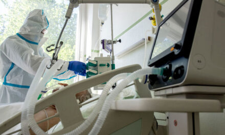 Napokig életveszélyben volt egy nő, miután skizofréniára való gyógyszereket kapott a Semmelweis Egyetem belgyógyászatán