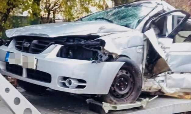 Egy kivilágítatlan munkagödörbe hajtott autójávak a 3 gyermekes családapa Gödöllőn, Erik a kórházba meghalt