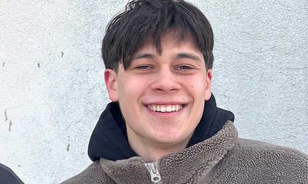 Egressy Mátyás eltűnése: a rendőrség továbbra is keresi a 18 éves fiút, egyelőre nem tudni, ő zuhant-e a Lánchídról a Dunába