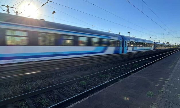 Elgázolt egy embert a vonat Vecsés és Üllő között, hosszabb a menetidő a ceglédi vonalon